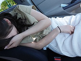 今一番妊娠させたい美少女 生中2回顔射飲尿最高 サンプル動画サムネイル